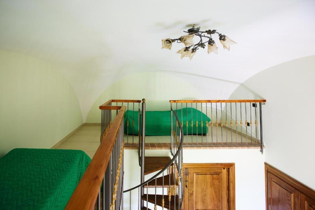 Relais Il Pennino Bed & Breakfast มัสซาลูเบรนเซ ภายนอก รูปภาพ